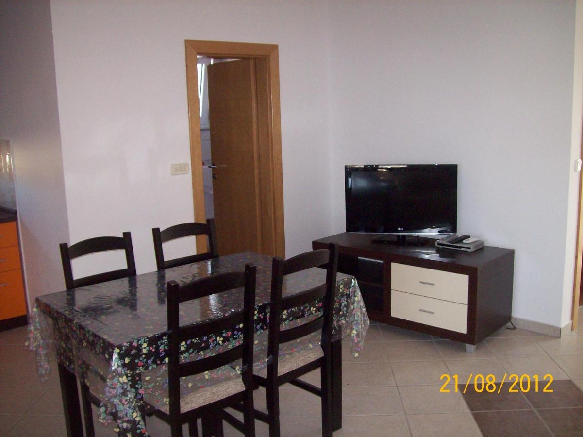 Apartments With A Parking Space Vir - 17422 מראה חיצוני תמונה